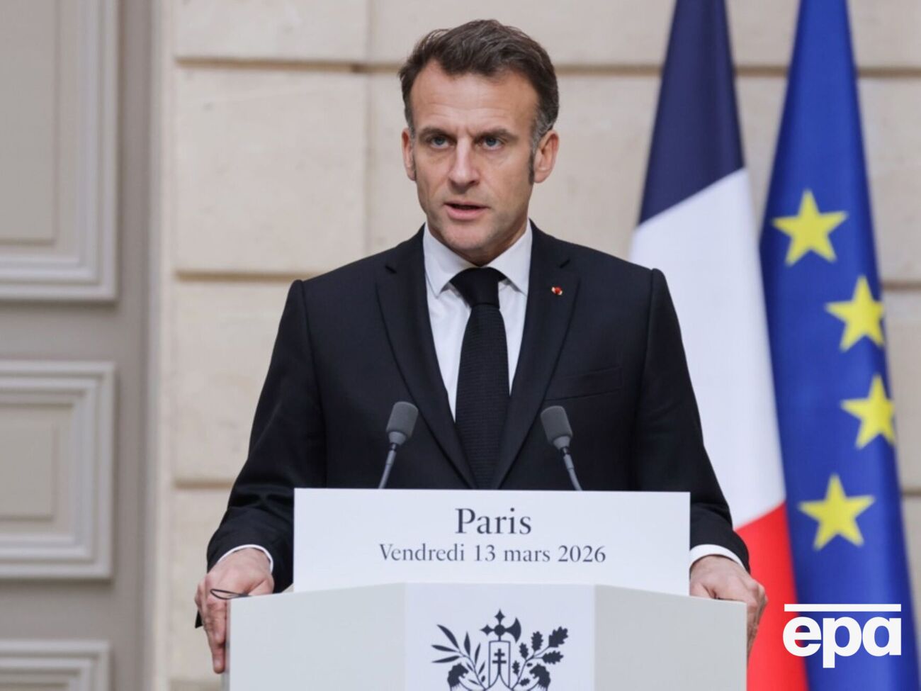 Макрон: Очень странно, что Россия призывает к перемирию на Ближнем Востоке