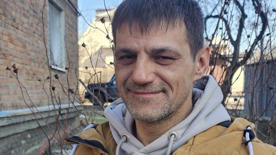 Переселенец Соратокин в Харькове спас из ледяного водоема четырех детей, провалившихся под лед