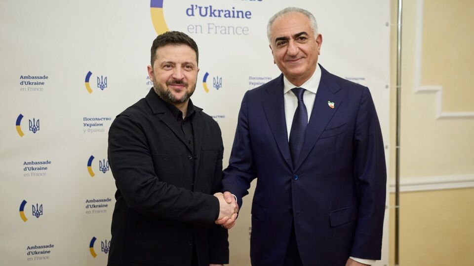 Зеленский во Франции встретился с Пехлеви