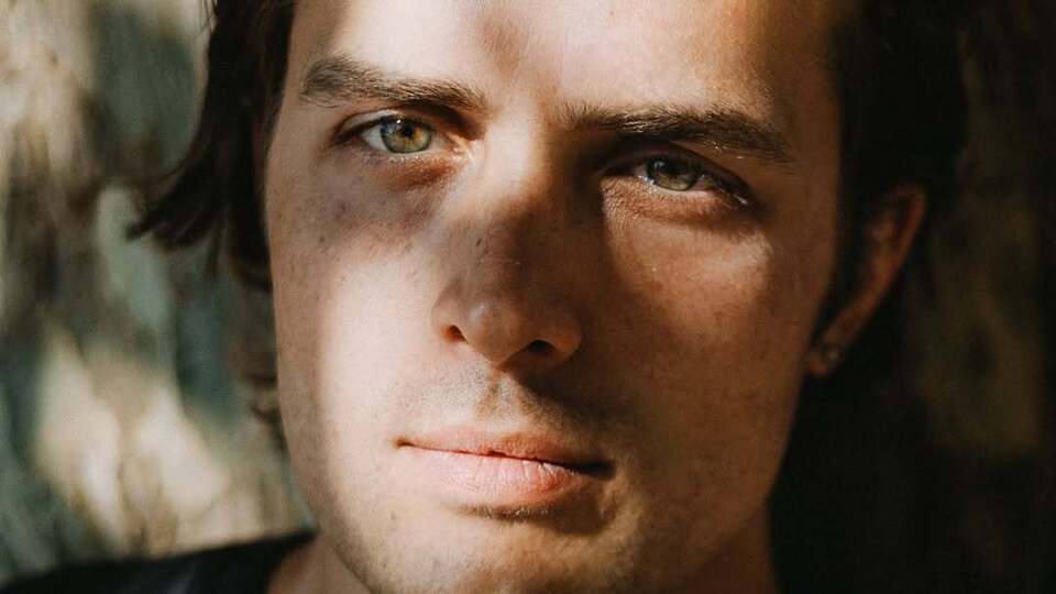 Евдокименко живет за границей