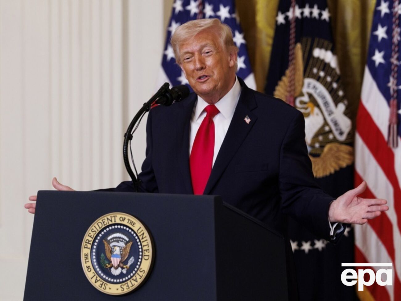 Трамп заявил об уничтожении целей на острове Харг