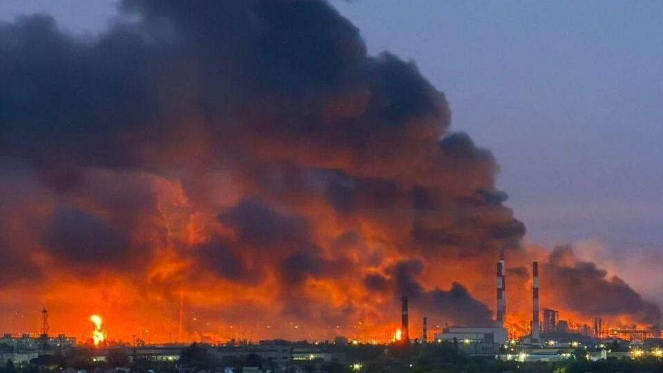 Топливное предприятие атаковали много раз