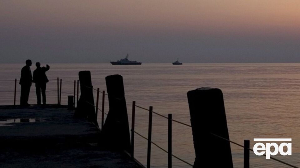 В этой резиденции Путин когда-то встречал экс-президента США Джорджа Буша