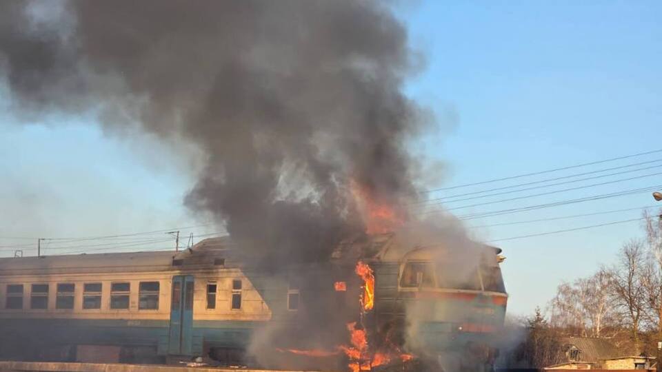 Российский БПЛА попал в пригородный пассажирский поезд "Смородино – Ворожба"