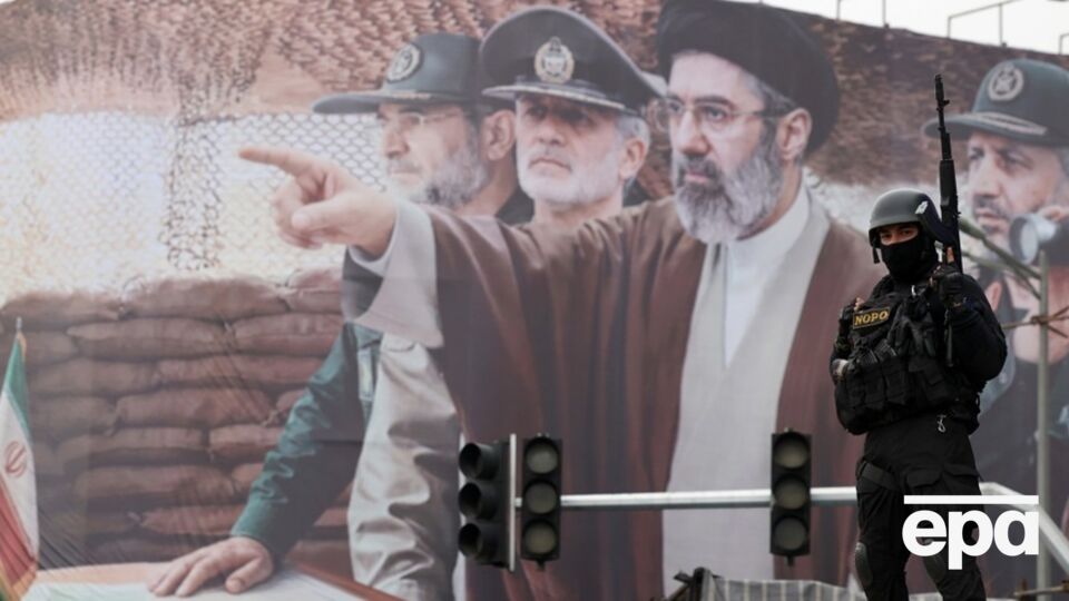 Вывезти рахбара предложил лично Путин, утверждают источники