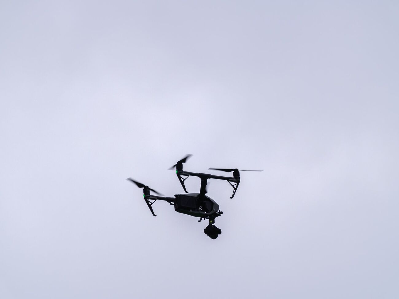 Россияне ударили беспилотником по блокпосту