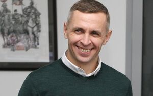 Это случай, когда считать нужно не только деньги. Логика подсказывает, что урок Трамп не усвоит