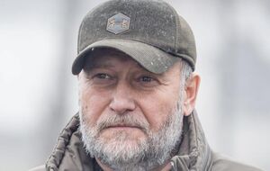 "Венгрия никогда не станет украинской колонией", – сказал похожий на хряка Орбан. Это правда