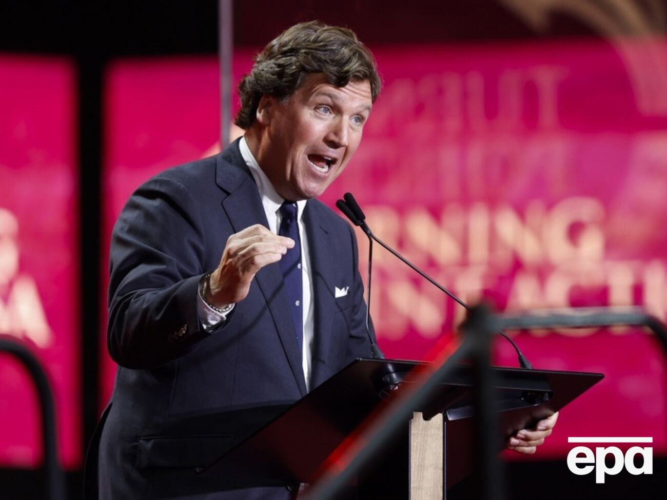 Карлсон заявил о расследовании против него