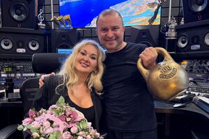 Бужинська: Із Віктором ми знайомі дуже багато років. Працювати з ним легко, тому що він справжній професіонал