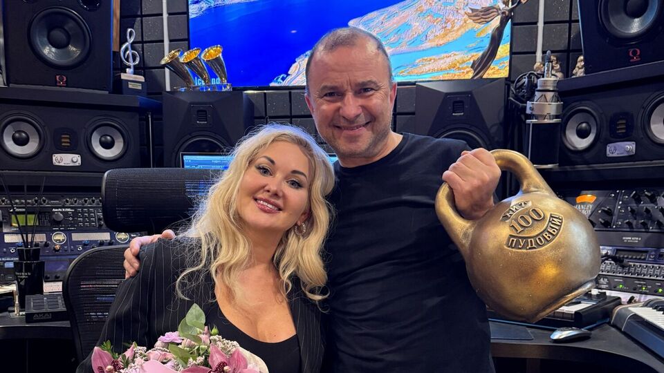 Бужинская: С Виктором мы знакомы очень много лет. Работать с ним легко, потому что он настоящий профессионал