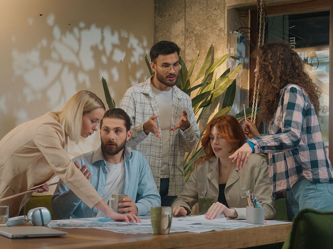 Токсичные люди часто реагируют на сильные эмоции, спокойная позиция помогает лучше защищать свои интересы