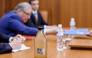 Утечка нефтепродуктов в Днестр представляет угрозу для здоровья граждан Молдовы, отметили в МИД страны