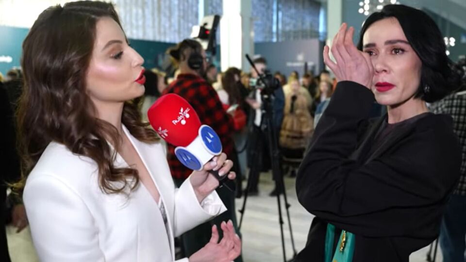Норова расплакалась, когда Тур начала расспрашивать ее о покойном муже