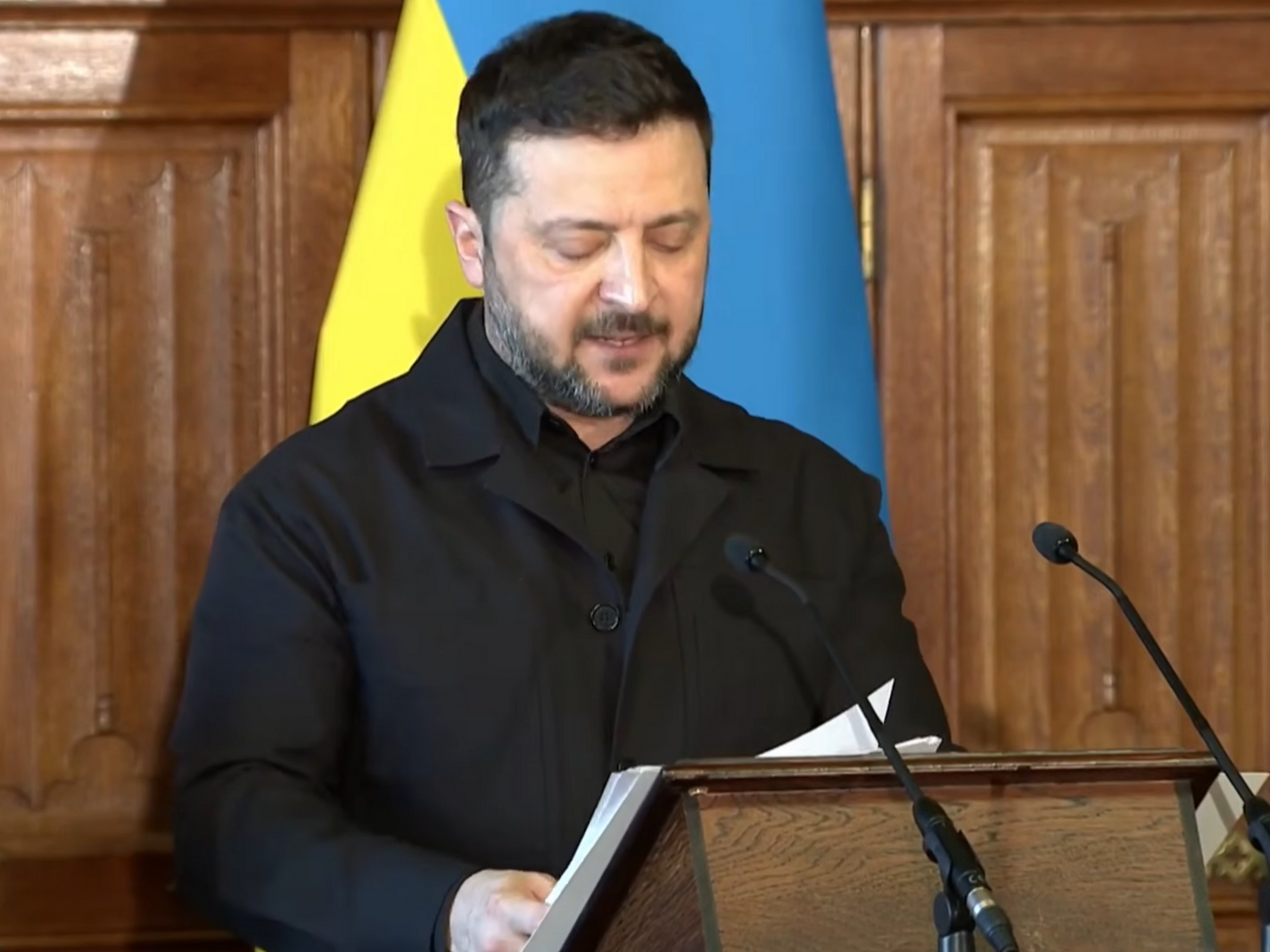 Президент назвал режимы в России и Иране "братьями по оружию и ненависти"