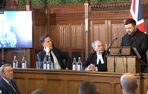 Зеленский выступил с детальной презентацией разработки украинских беспилотников, в том числе морских, перед парламентом Великобритании