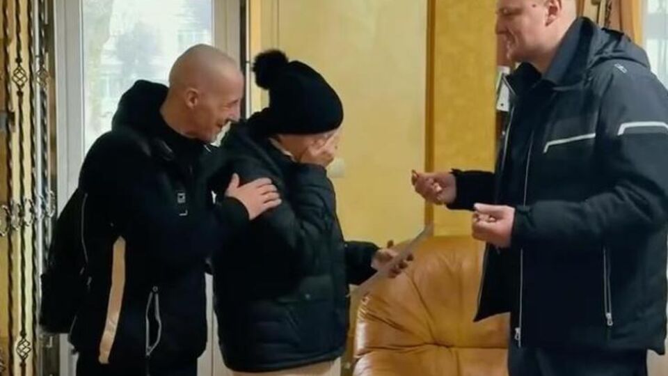 "Труха Україна" и ее основатель Лавриненко приобрели квартиру переселенцам из Лисичанска