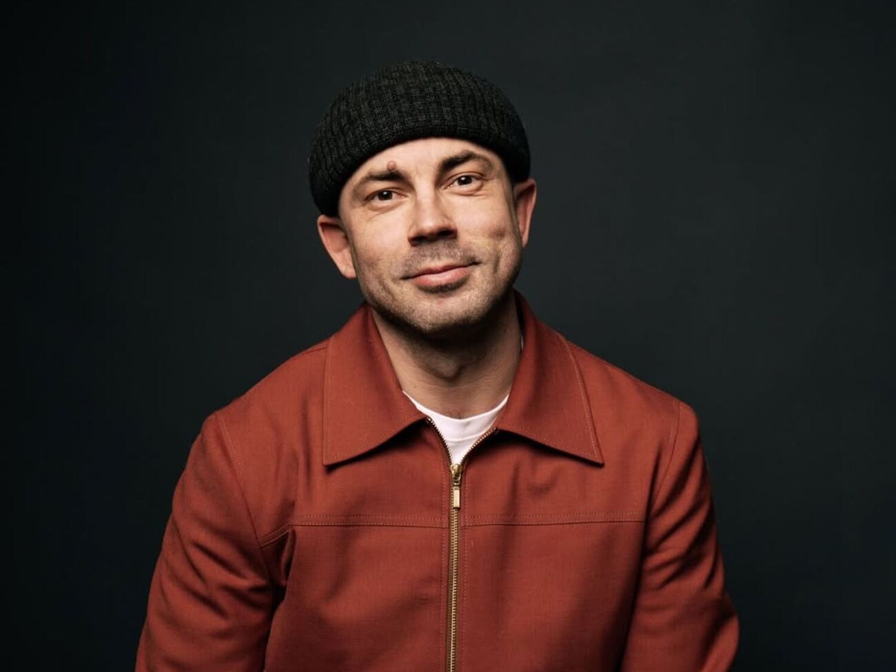 По словам Беднякова, в магазине его узнали