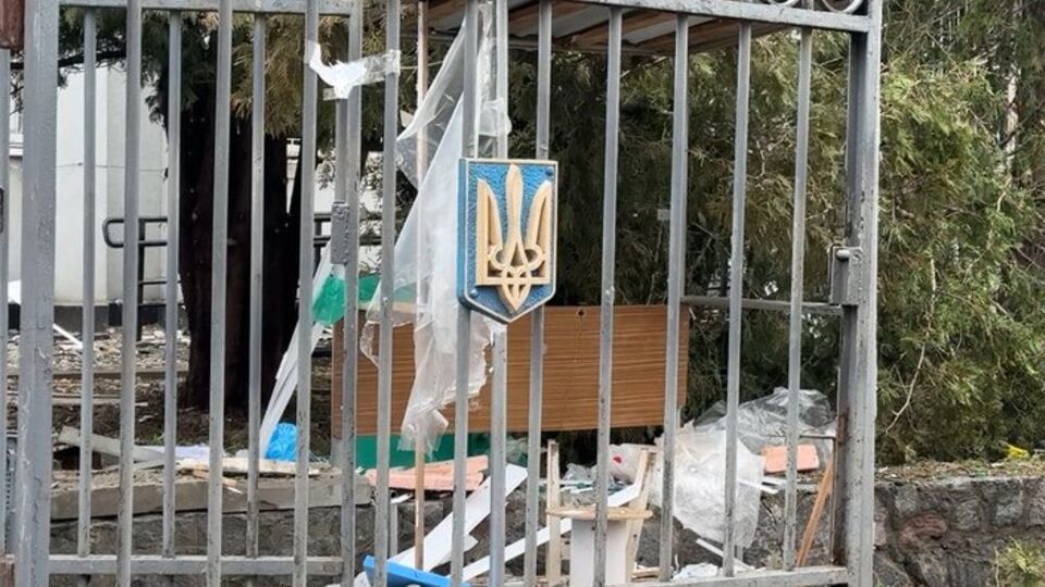 Унаслідок атаки постраждав 16-річний підліток, який був неподалік ТЦК