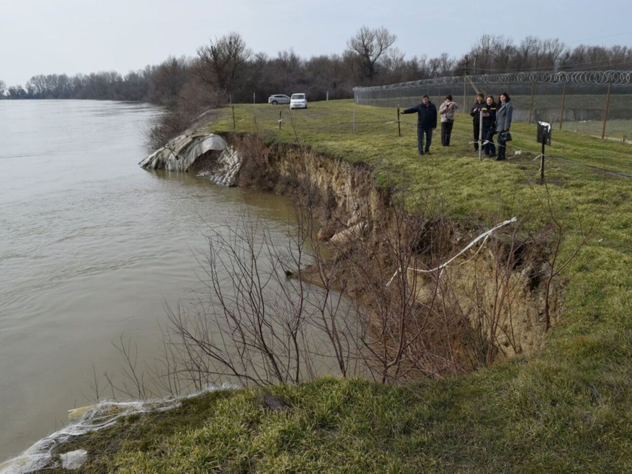 У разі прориву під загрозою опиняться артезіанські свердловини