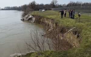 У разі прориву під загрозою опиняться артезіанські свердловини