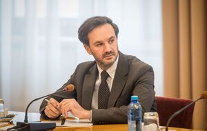 За словами Тихого, представники України, США і РФ спілкуються щодня