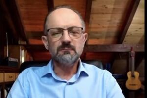 К фюзеляжу самолета ЕС нужно приделать два крыла с двигателями – Лондон и Киев