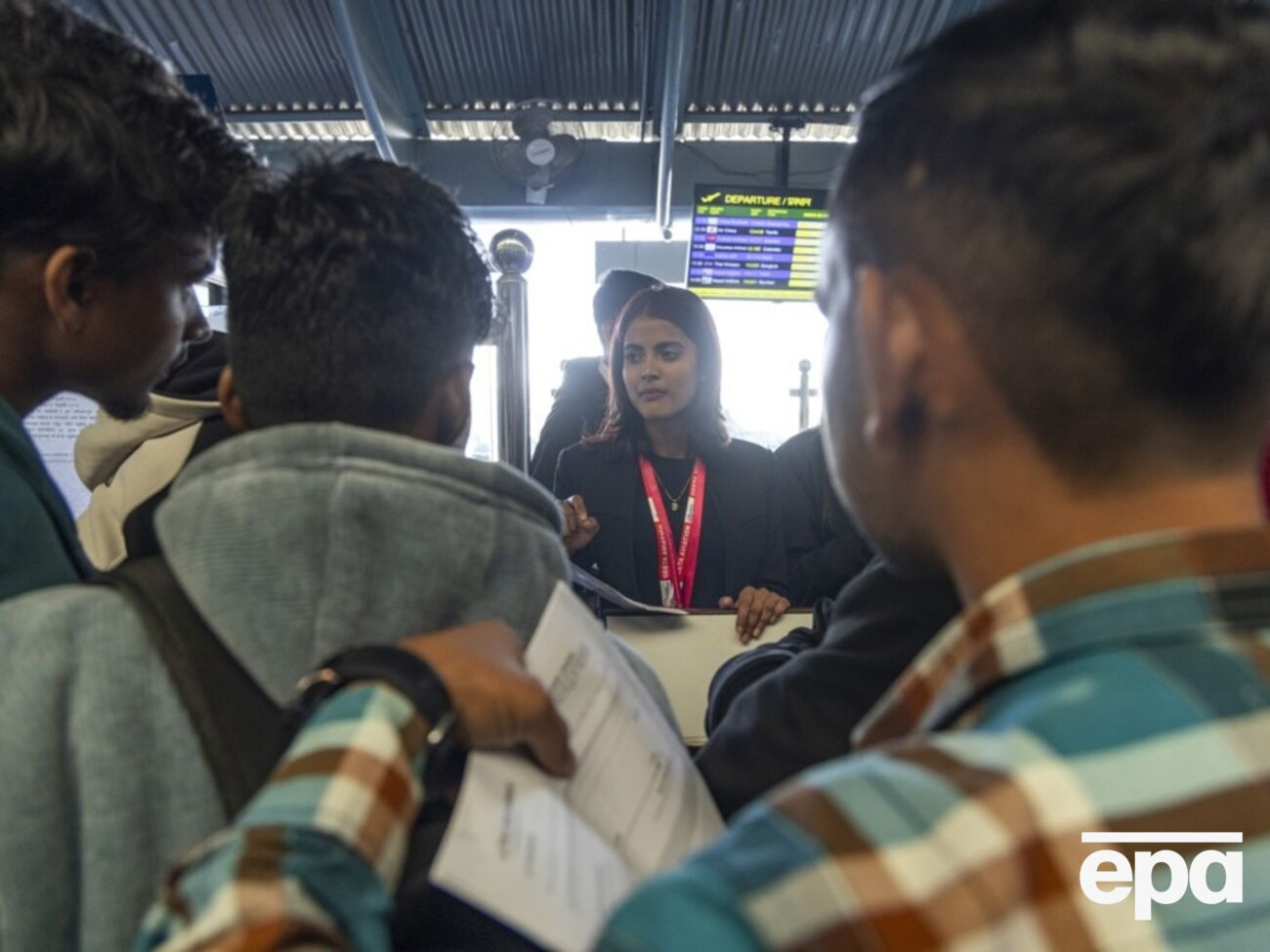 Посольство США призывает граждан покинуть Саудовскую Аравию с помощью коммерческих рейсов