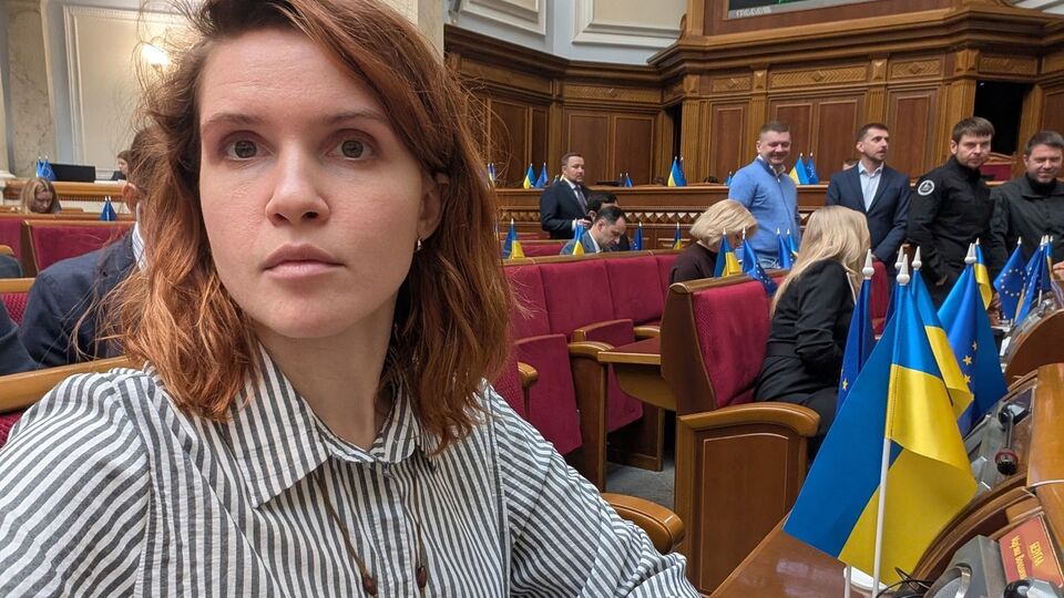 Безуглая ответила, что "ее не напугать"