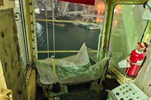 В момент атаки судна находились у причалов