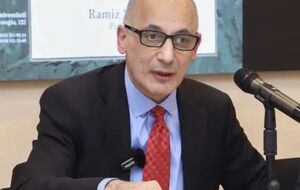 Будущий мировой порядок будет определяться балансом между этими двумя центрами силы