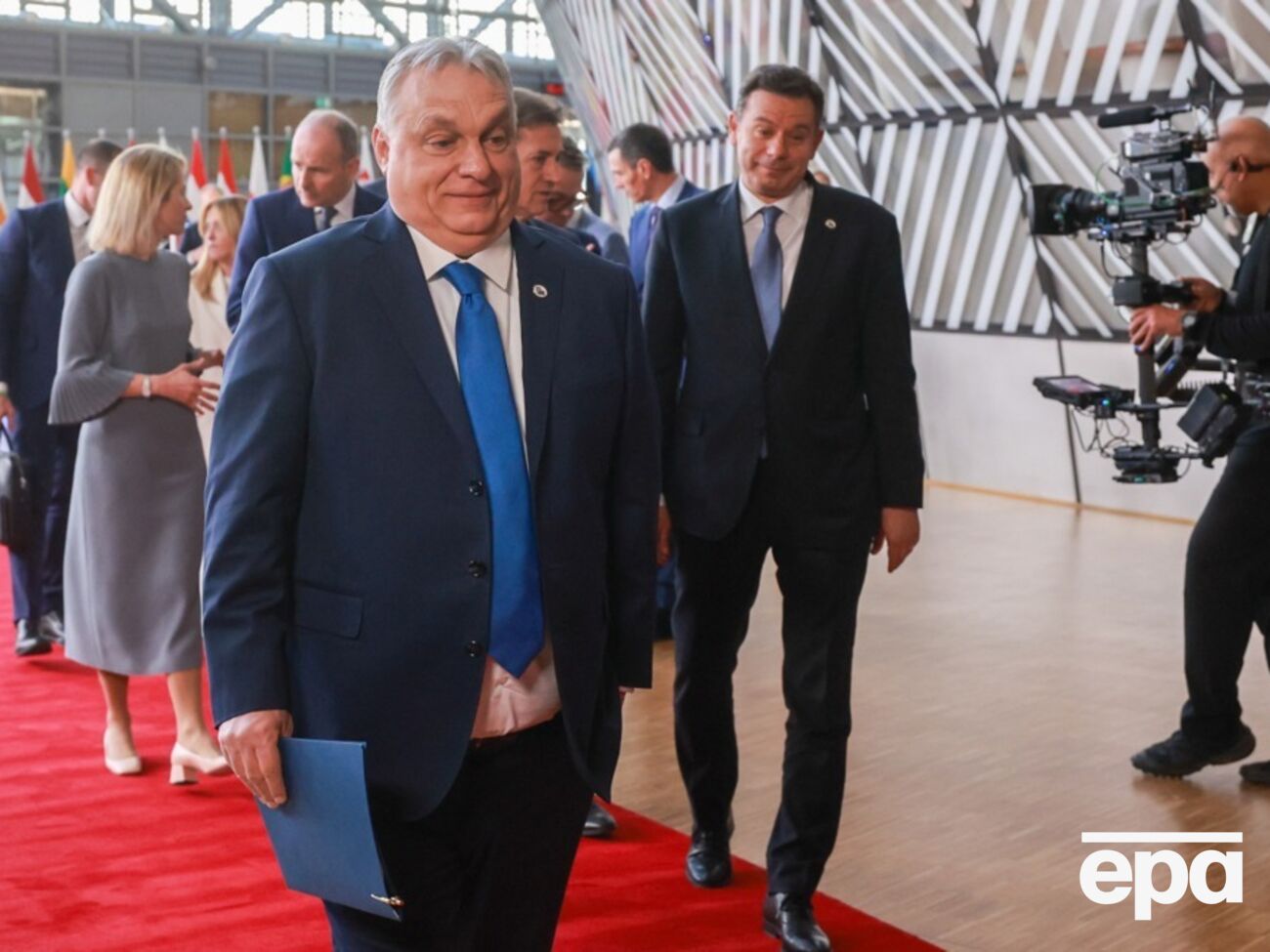 Орбан порушив "червону межу", вважають у ЄС