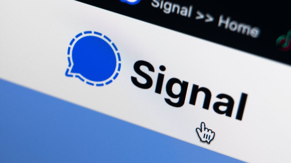 Хакери дістали доступ до тисяч акаунтів, зокрема в Signal
