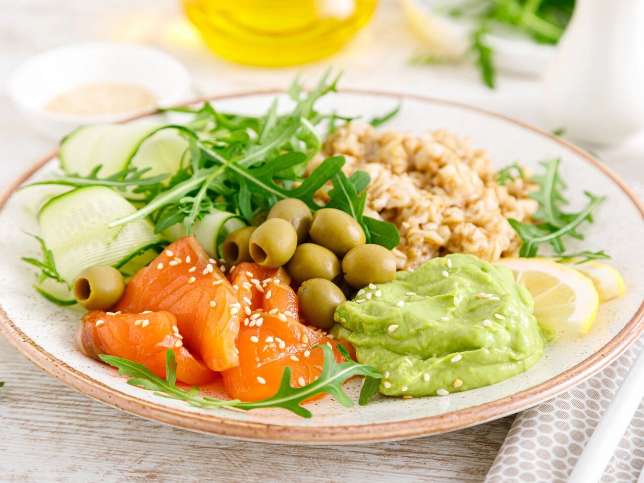 Між вживанням їжі мають бути проміжки від трьох до п'яти годин