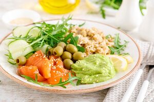 Між вживанням їжі мають бути проміжки від трьох до п'яти годин