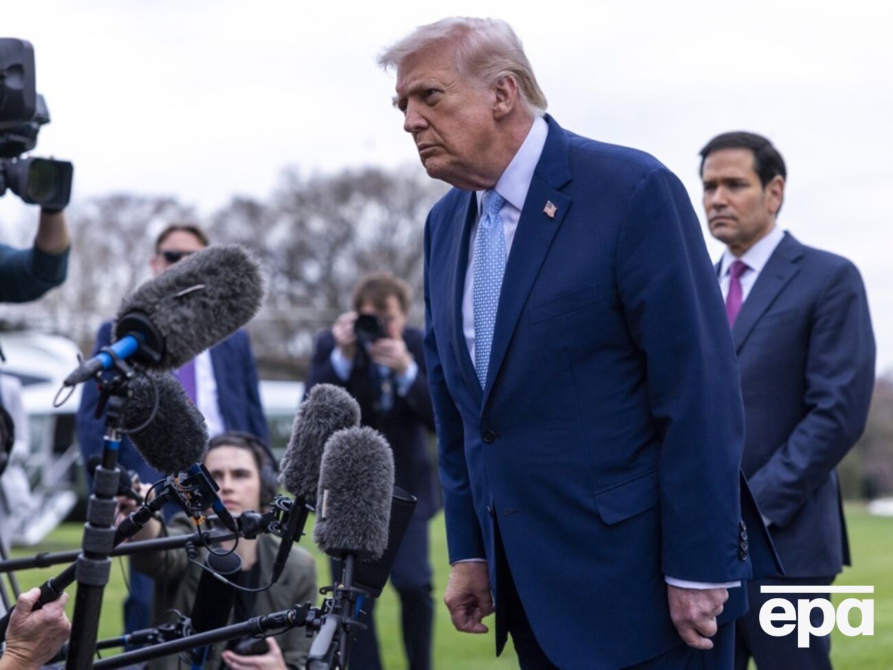 Трамп заявил, что "опережает график" в войне против Ирана