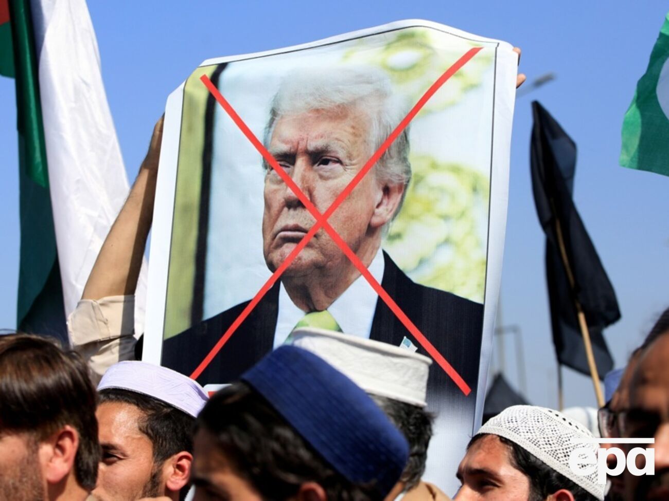 Представник КВІР "звільнив" Трампа