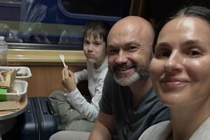 Ефросинина – мужу: Я каждый день повторяю тебе, как горжусь путем, который ты выбрал. Как гордятся тобой наши дети