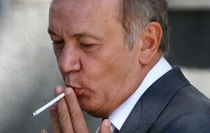 Іванющенко перебуває в розшуку