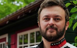 Хома: У великих містах ходять у суботу, я того ніколи не розумів, хоча тепер усвідомлюю, що людей багато і треба всіх задовольнити