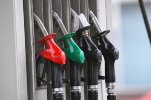 В правительстве работают, чтобы не допустить дефицита топлива