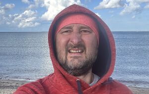 Москвичі можуть знову, як за часів смачного пломбіру, сцяти по під'їздах