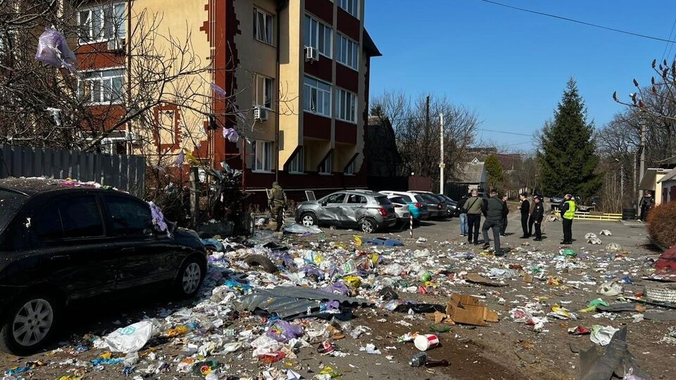 Жители Бучи рассказали о взрывах