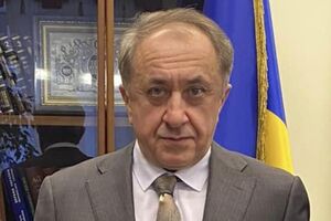 Щоб гривня була сильною, потрібно розвивати ринки, а не бігати з бубном на Хортиці