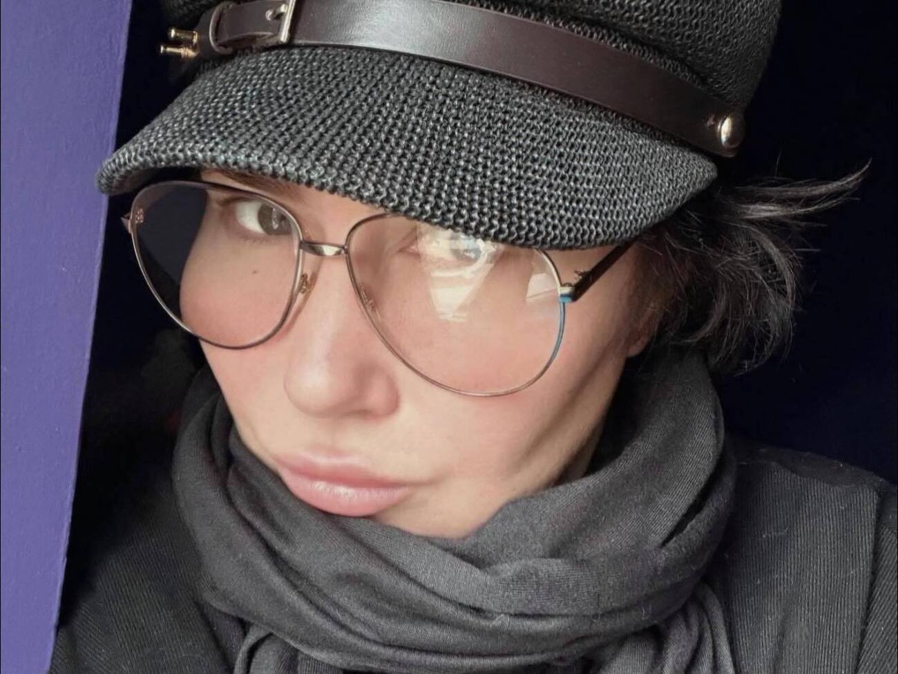 Мозговая живет в частном доме