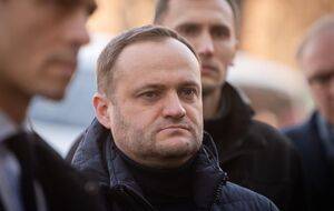 По словам Кулебы, полностью оградить объекты критической инфраструктуры от атак практически невозможно