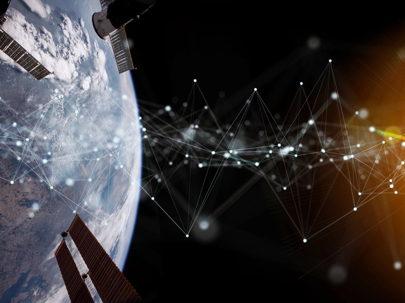 РФ планує вивести на орбіту сотні супутників