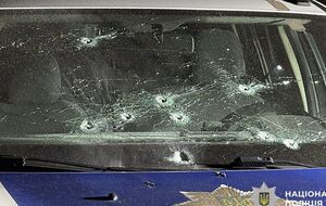 45-річний одесит, який перебував у розшуку за порушення правил військового обліку, першим відкрив вогонь з автоматичної зброї по поліцейських