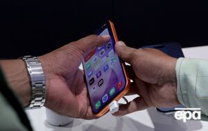 Магазины заявили, что получили телефоны от официального дистрибьютора Apple в Украине и проводят расследование