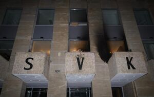 В Праге атаковали Русский дом